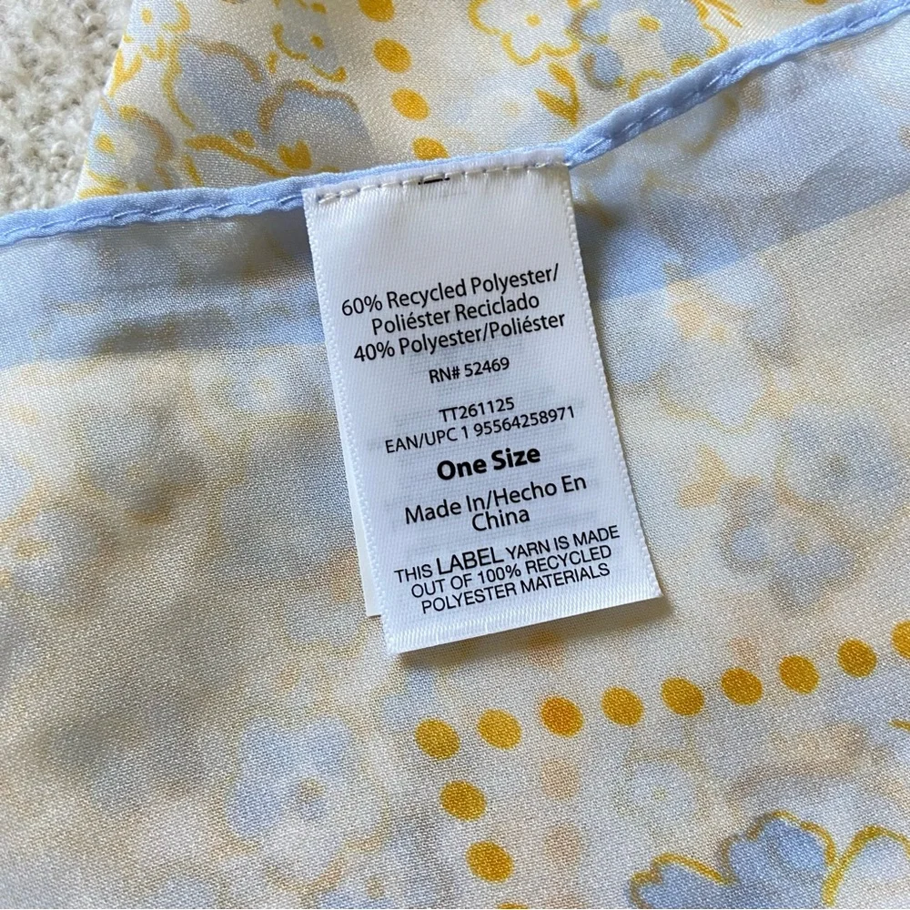 Time and Tru Women's Floral Print Square Scarf